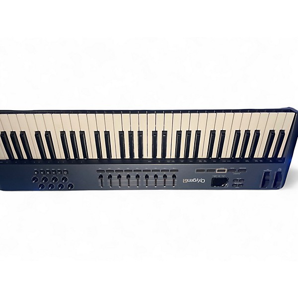 Used M-Audio OXYGEN 61 GEN 3