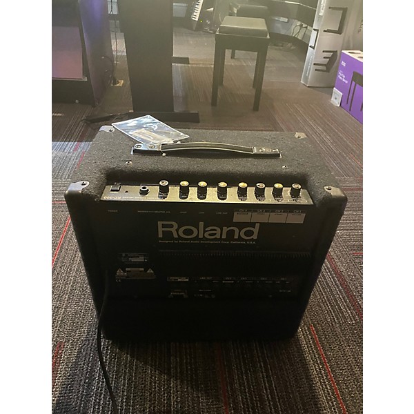 Used Roland KC300 Keyboard Amp