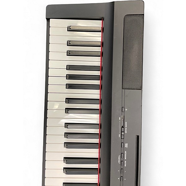 Used Yamaha P125 Digital Piano