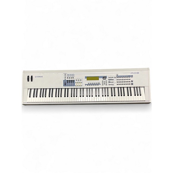 Used Yamaha MO8 88 Key Keyboard Workstation