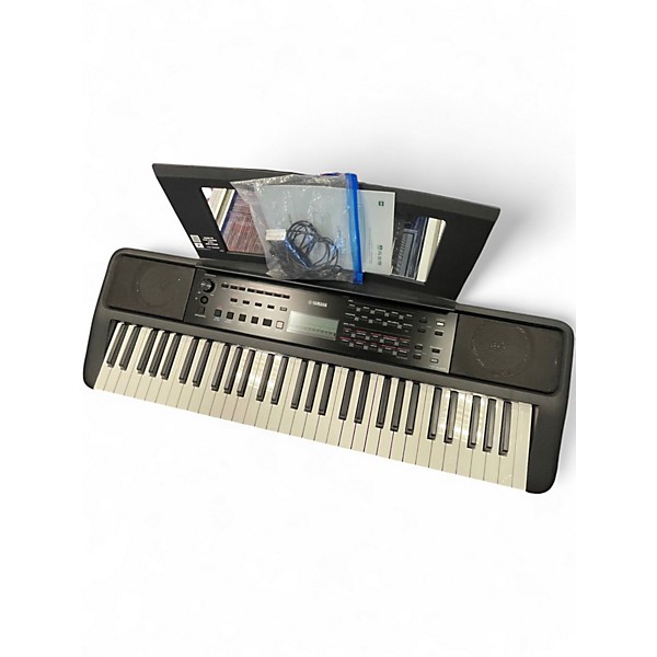 Used Yamaha psr-e383