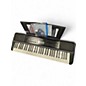 Used Yamaha psr-e383