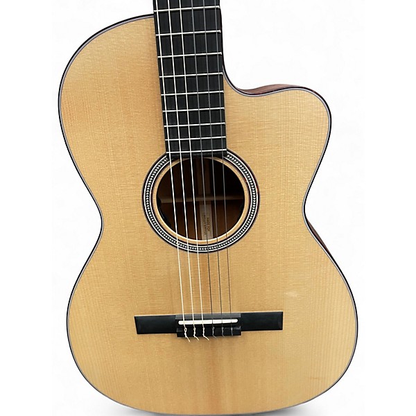 Used Martin 000C Natural Classical Acoustic Electric Guitar