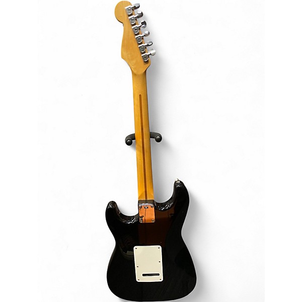Used Fender STRATOCASTER BLACK Solid Body Electric Guitar