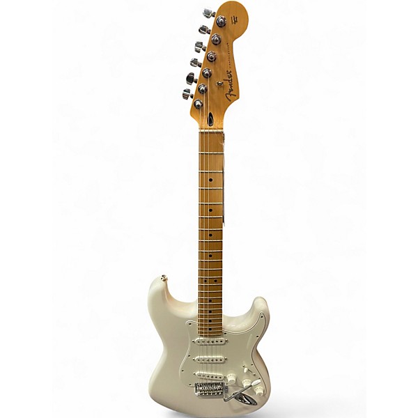 Used Fender Player Stratocaster Arctic White Solid Body Electric Guitar