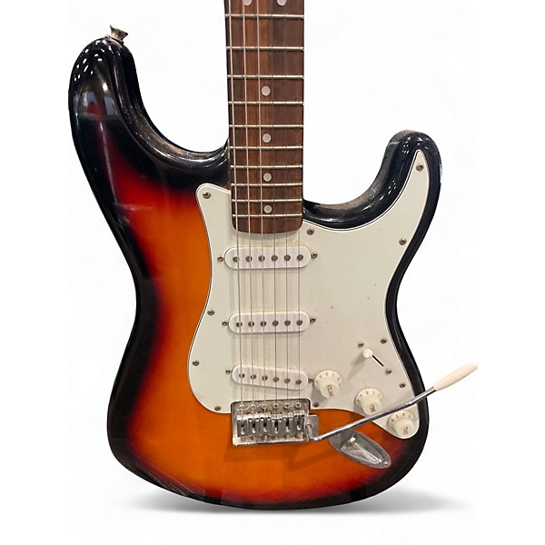 Used Starcaster by Fender Stratocaster 2 Color Sunburst Solid Body Electric Guitar