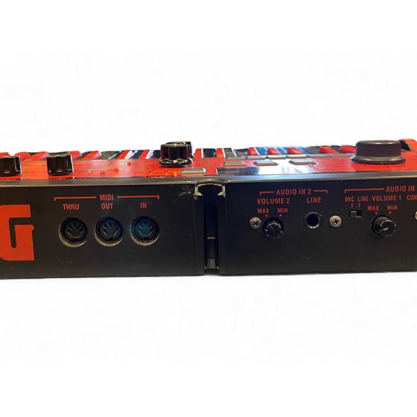 Used KORG Micro Korg 37 Key Synthesizer