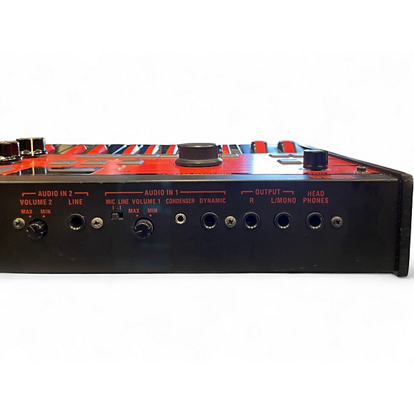 Used KORG Micro Korg 37 Key Synthesizer