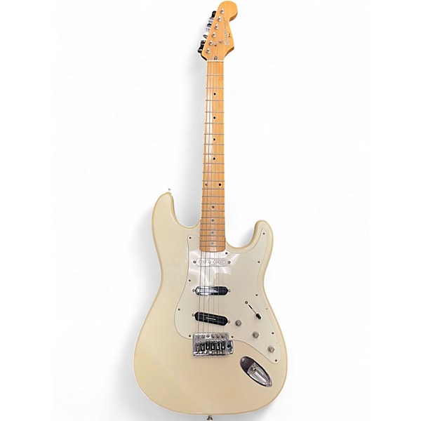Used Squier Stratocaster II Antique White Solid Body Electric Guitar