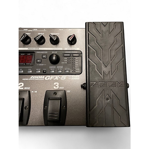 Used Zoom GFX5 Effect Processor