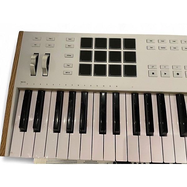 Used Arturia Keylab 61 Key MIDI Controller
