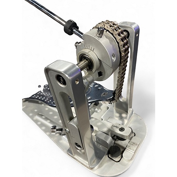 Used DW MFG Machined Chain Drive Single Bass Drum Pedal