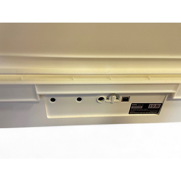 Used KORG B2 Digital Piano