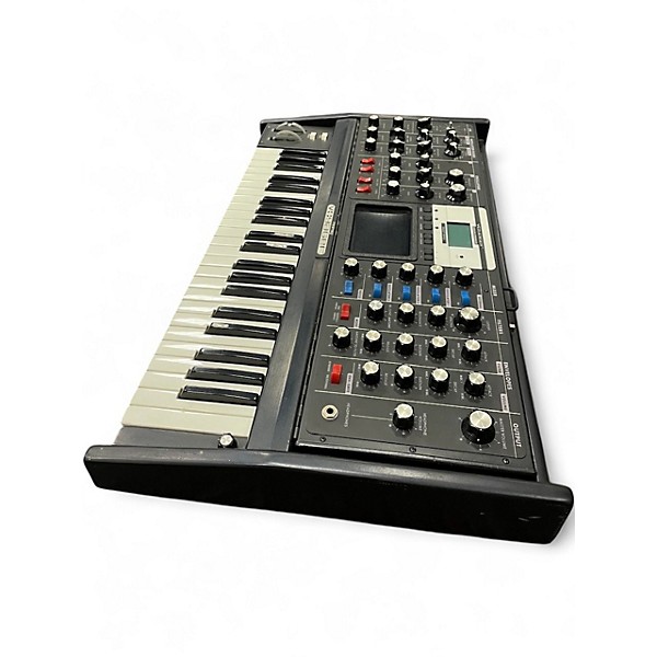 Used Moog Vintage Minimoog Voyager Synthesizer