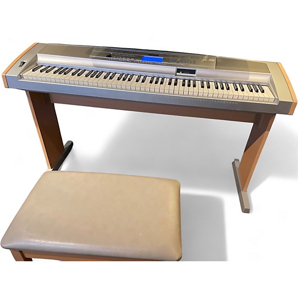 Used Yamaha DGX500 Arranger Keyboard