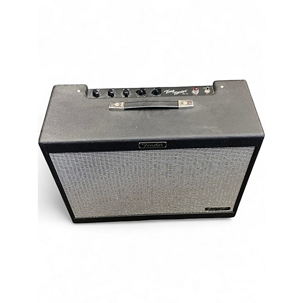 Used Fender fr12 Powered Speaker
