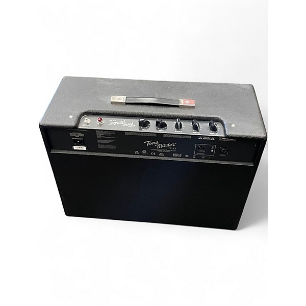 Used Fender fr12 Powered Speaker