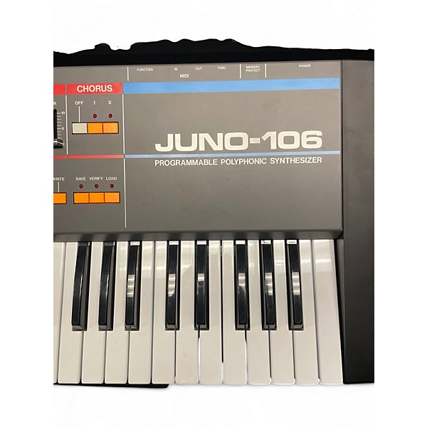 Vintage 1984 Roland Juno 106 Synthesizer