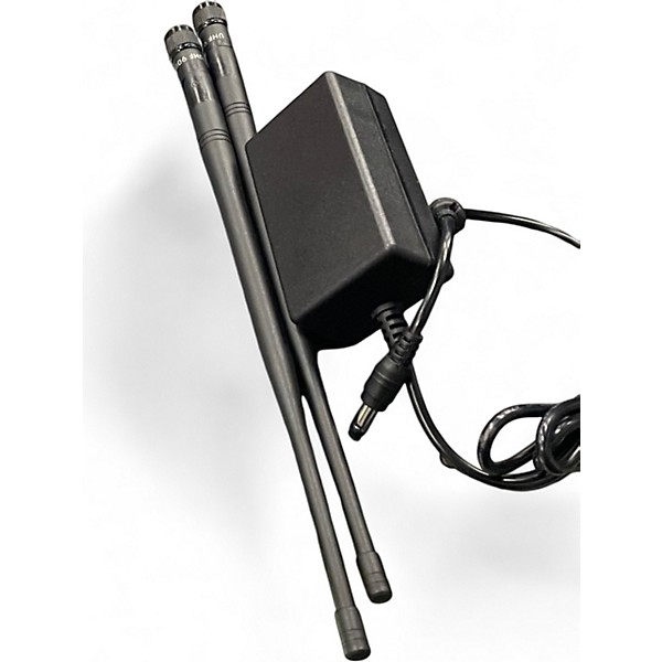 Used VocoPro UHF-5800 Wireless System