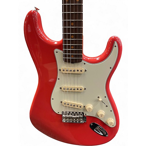 Used Fender American Vintage 1961 Stratocaster Fiesta Red Solid Body Electric Guitar