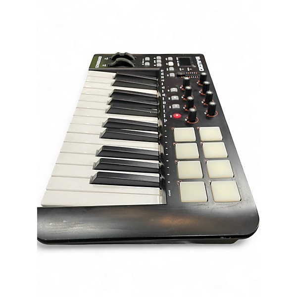 Used M-Audio Oxygen 25 Key MIDI Controller