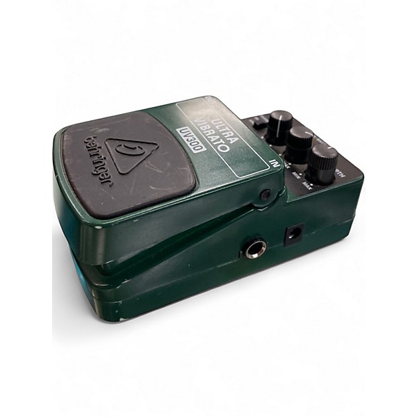 Used Behringer UV300 Ultra Vibrato Effect Pedal