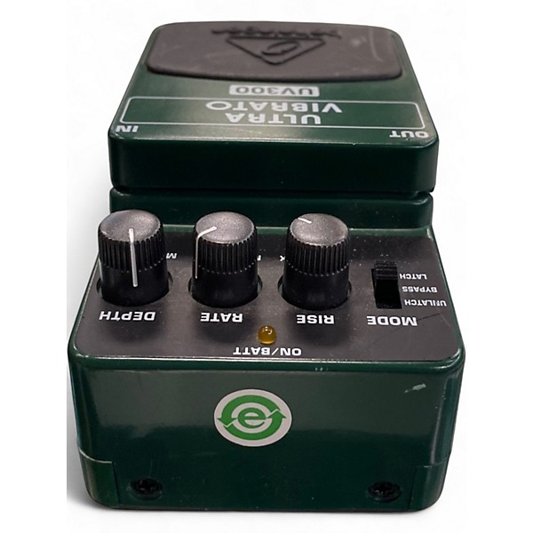 Used Behringer UV300 Ultra Vibrato Effect Pedal