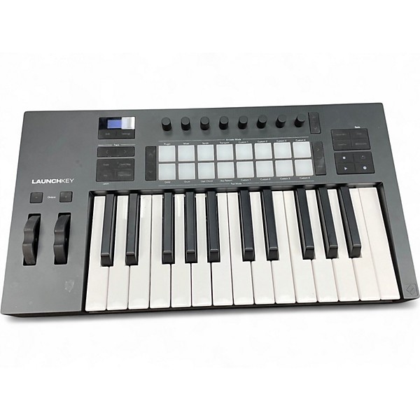Used Novation Launchkey 25 Key MIDI Controller