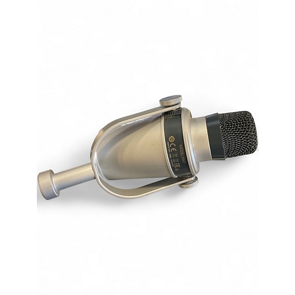 Used Shure MV7 Dynamic Microphone