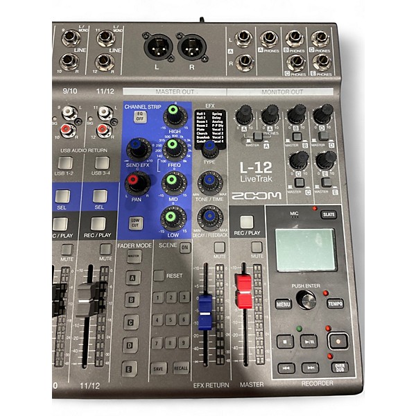 Used Zoom L - 12 Digital Mixer
