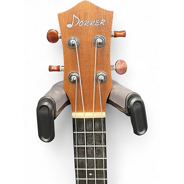 Used Donner duc-100 Natural Ukulele