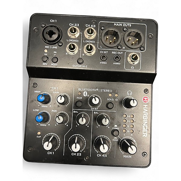 Used Harbinger LVL 7 Powered Mixer