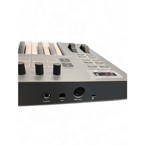 Used Novation FLKEY 61 MIDI Controller