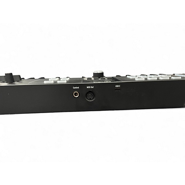 Used Arturia Keylab Essential 61 MIDI Controller