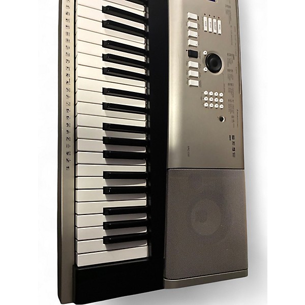 Used Yamaha YPG-535 Digital Piano