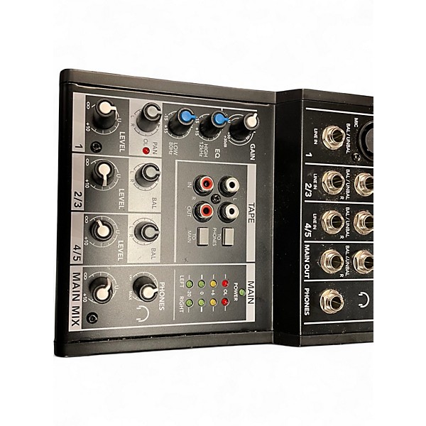 Used Mackie MIX5 Powered Mixer