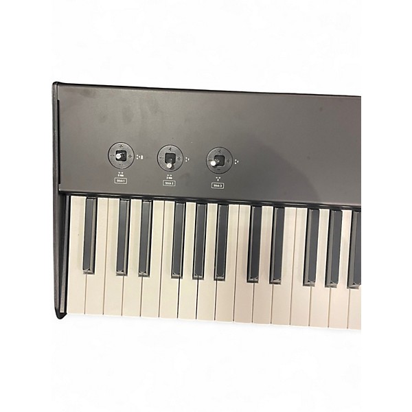 Used Studiologic SL88 Studio MIDI Controller