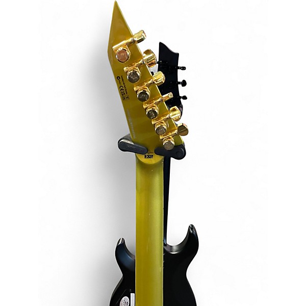 Used Ltd KIRK HAMMET V  GOLD Solid Body Electric Guitar