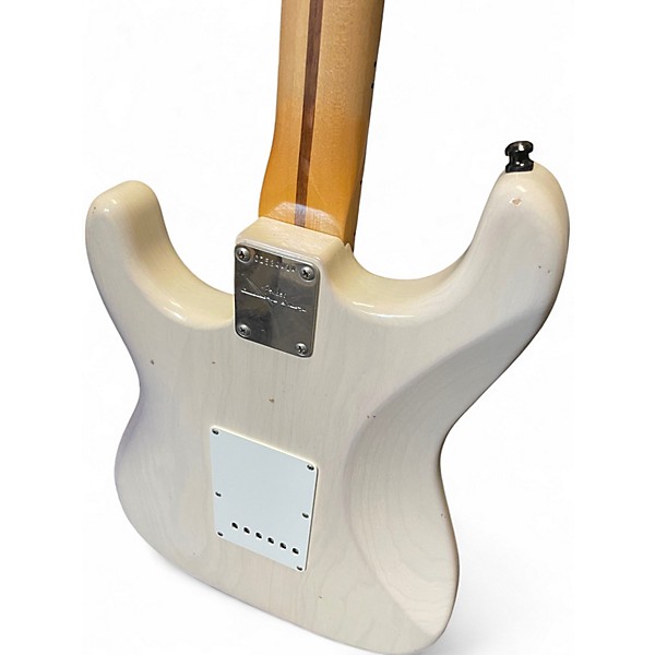 Used 2018 Fender Custom Shop Artist Series Eric Clapton Stratocaster j-man AGED WHITE Solid Body Electric Guitar