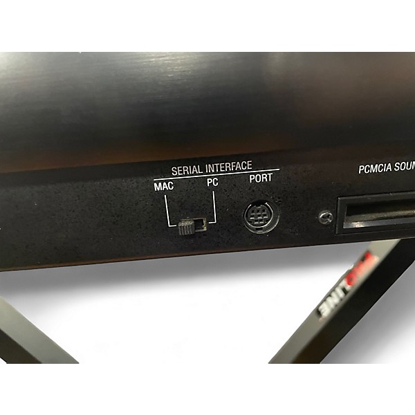 Used Alesis QS6 Synthesizer