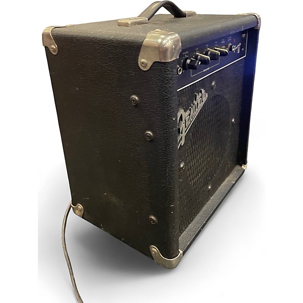 Used Fender frontman 15b Bass Combo Amp