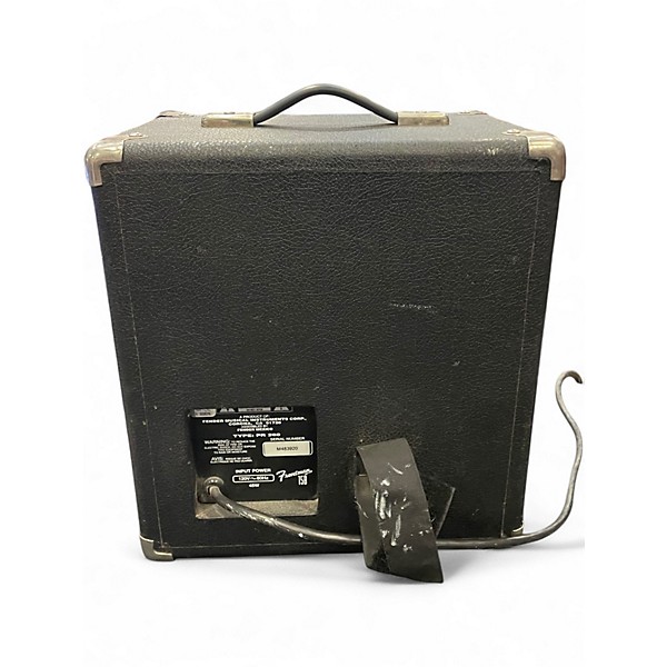 Used Fender frontman 15b Bass Combo Amp