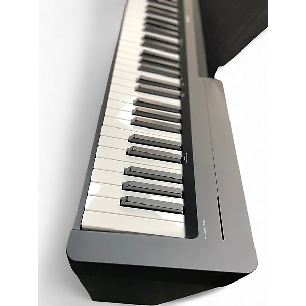 Used Yamaha P-143LBX Digital Piano