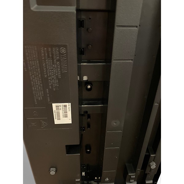 Used Yamaha PSRE273 Digital Piano