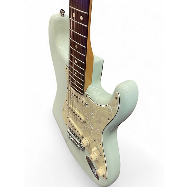 Used 2025 Fender Deluxe Roadhouse Stratocaster sonic blue Solid Body Electric Guitar