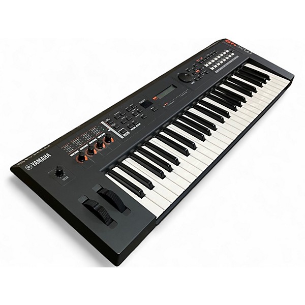 Used Yamaha MX49 49 Key Keyboard Workstation