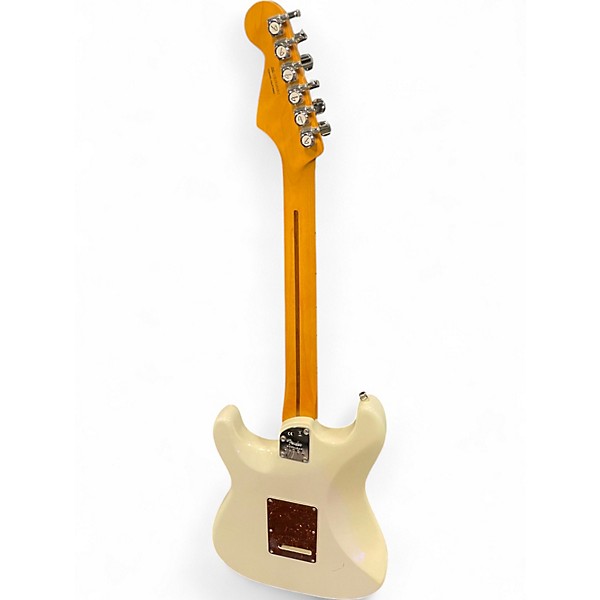 Used Fender American Ultra Stratocaster White Solid Body Electric Guitar