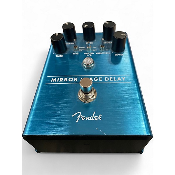Used Fender MIRROR IMAGE DELAY Effect Pedal
