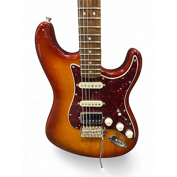 Used Squier Limited Edition Classic Vibe '60 Stratocaster HSS Sienna Sunburst Solid Body Electric Guitar