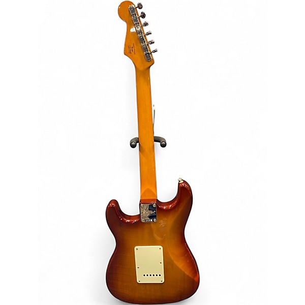 Used Squier Limited Edition Classic Vibe '60 Stratocaster HSS Sienna Sunburst Solid Body Electric Guitar